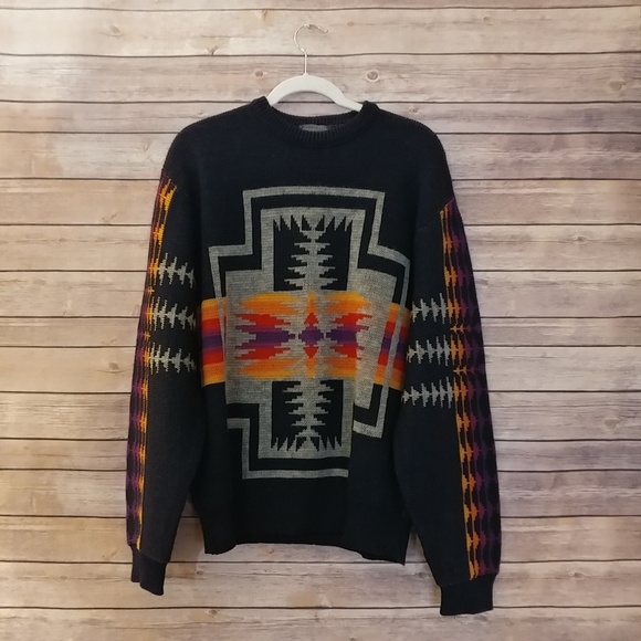 Pendleton Sweaters - Pendleton native American pattern wool pullover